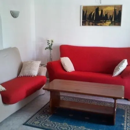 Villa Lorna *